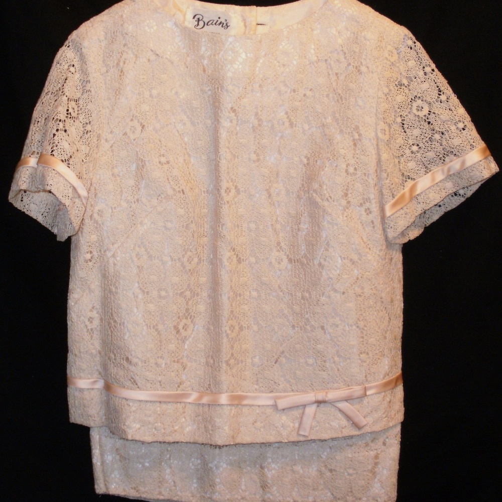 Vintage 1960s Crochet Skirt Suit Short Sleeve